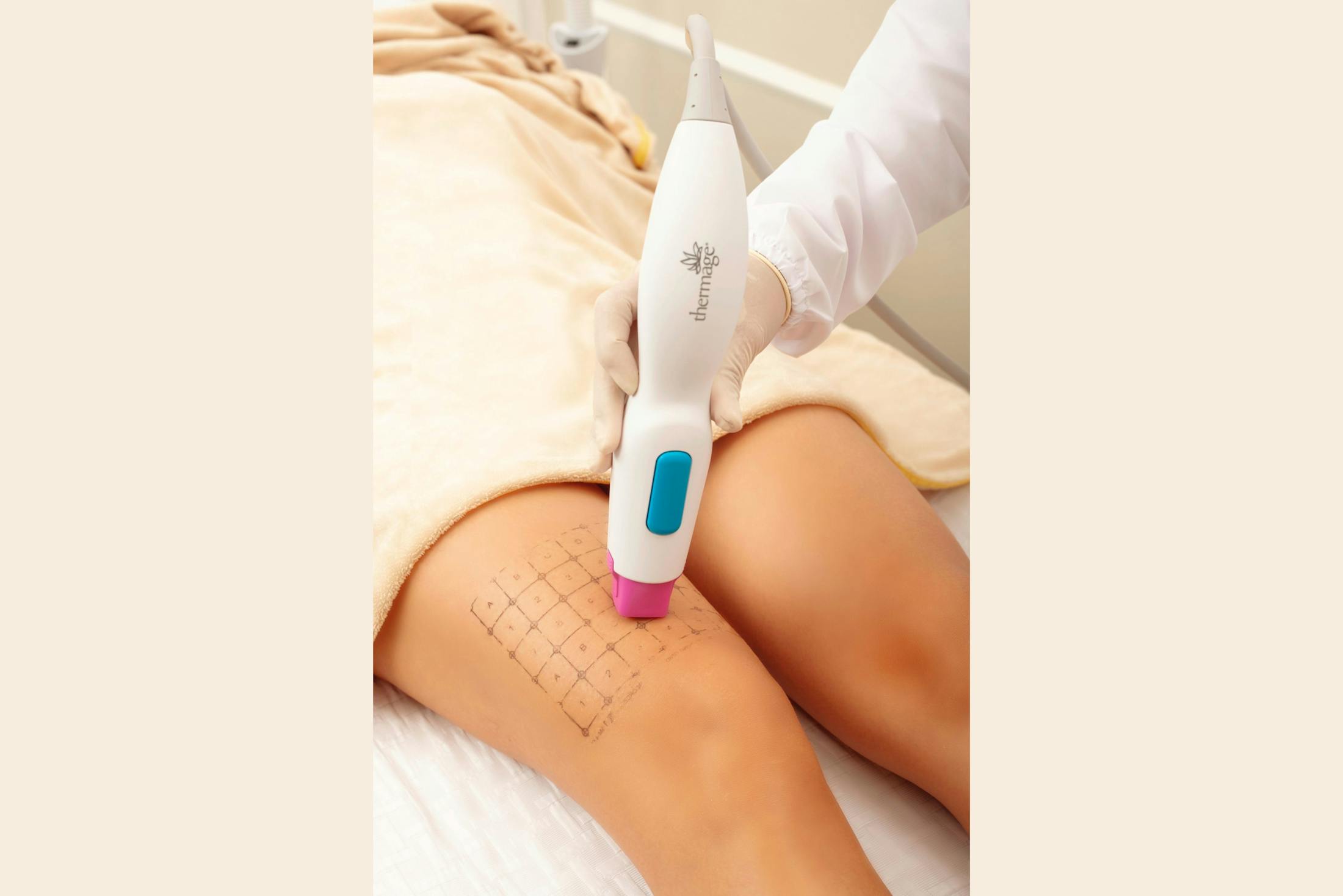 Woman getting her knee treated